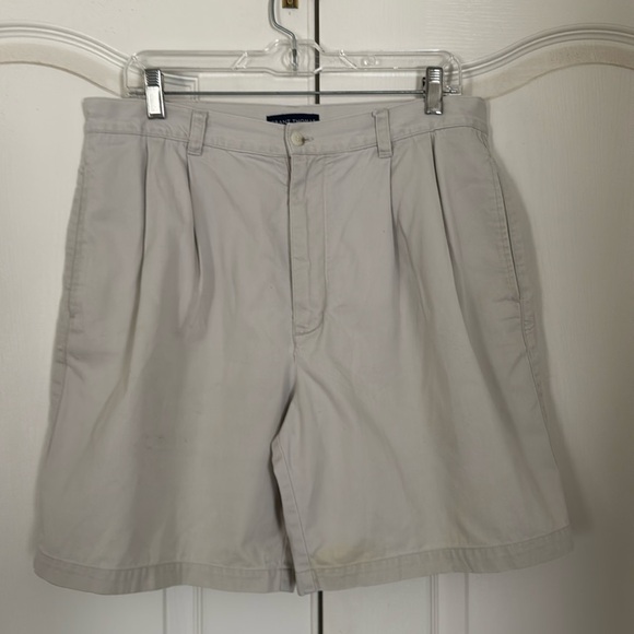 Grant Thomas Other - GRANT THOMAS Stone Ivory Pleat Front Chino Shorts Size 34 9” Inseam EUC $75